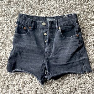 Zara High Waisted Shorts USA 2 Black